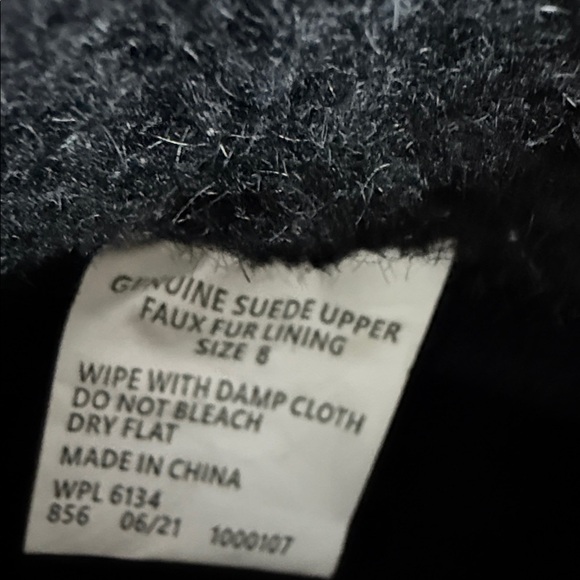 Muk Luks Black Fleece-Lined suede Winter Boots 8 - Faux Fur lining - Picture 3 of 5